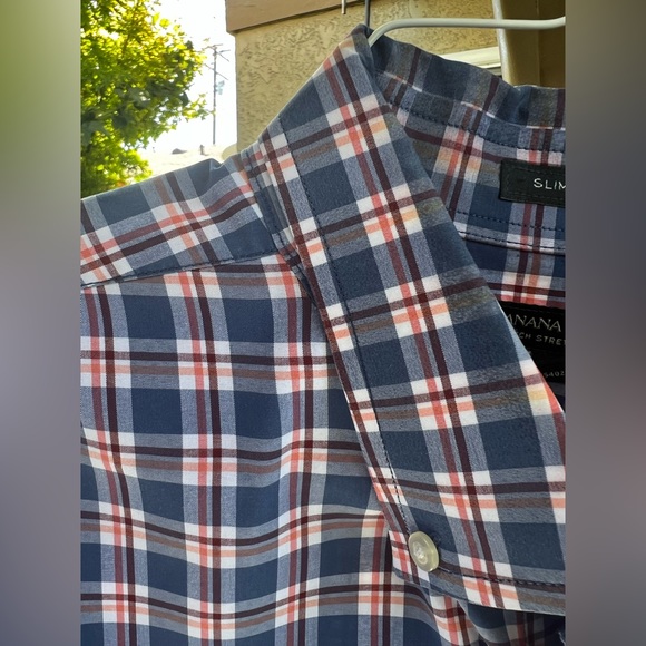 Banana Republic Mens Button Up Large | Tailored Slim Fit | Blue Red plaid - Picture 8 of 16